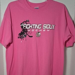 University Of North Dakota UND Fighting Sioux Pink T-Shirt Hockey